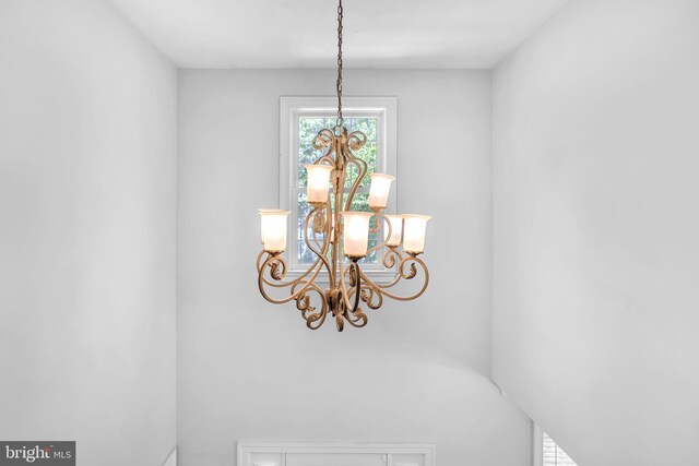 14745 Jennifer Ct, Issue, MD 20645 - detailed view of a chandelier