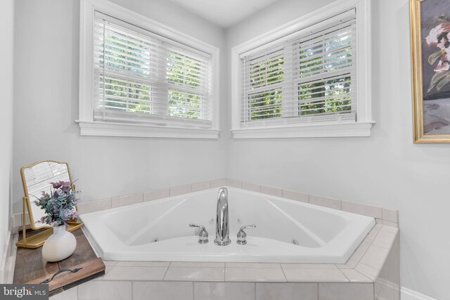 14745 Jennifer Ct, Issue, MD 20645 - full bath with a whirlpool tub