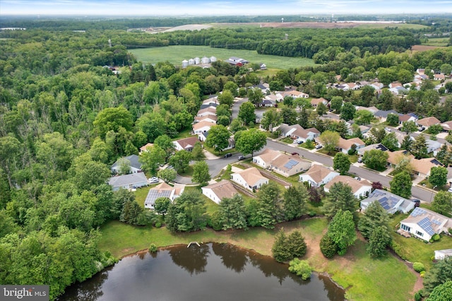 104 Lake View Ct, Columbus, NJ 08022 - aerial view of property's location featuring a large body of water, a forest, and nearby suburban area