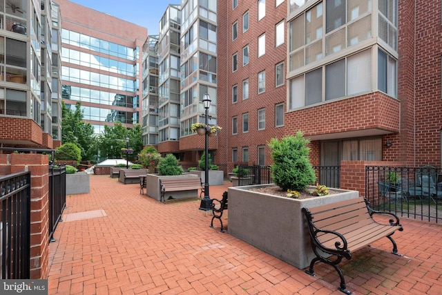 1045 N Utah St Unit 2-304, Arlington, VA 22201 - view of home's community