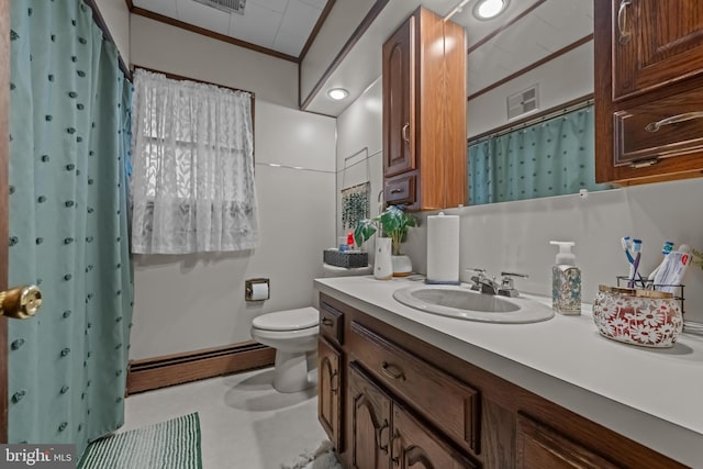 bathroom featuring baseboard heating, ornamental molding, toilet, vanity, and a shower with curtain