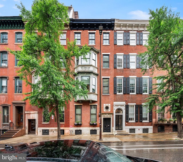 1724 Spruce St Unit 2, Philadelphia, PA 19103 - view of apartment building / complex