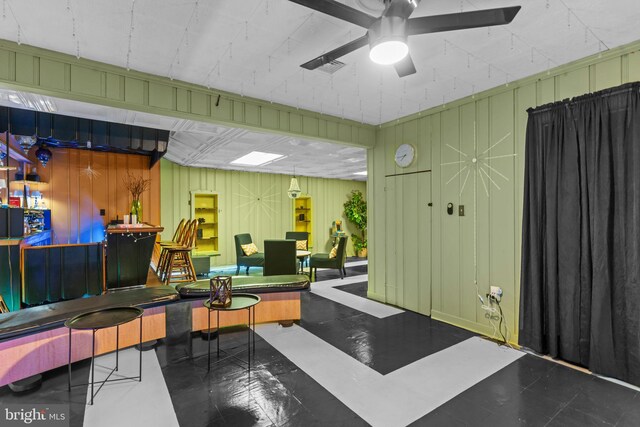 217 Lake Ave, Hamilton, NJ 08610 - view of building lobby