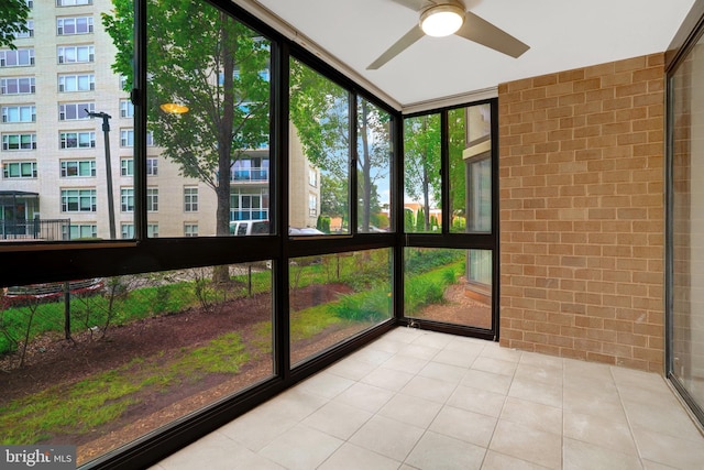 1001 N Randolph St Unit 109, Arlington, VA 22201 - unfurnished sunroom featuring a ceiling fan