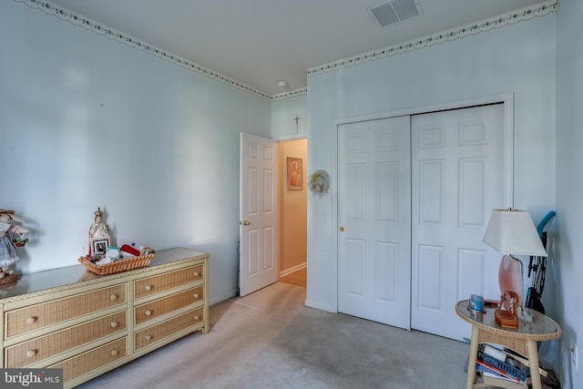 4 Montclair Ave, Berlin, NJ 08009 - bedroom with light colored carpet and a closet