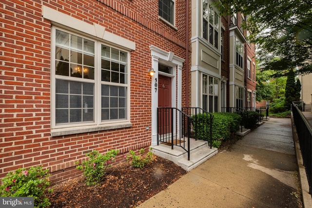 507 Governors Ct, Philadelphia, PA 19146 - view of exterior entry featuring brick siding
