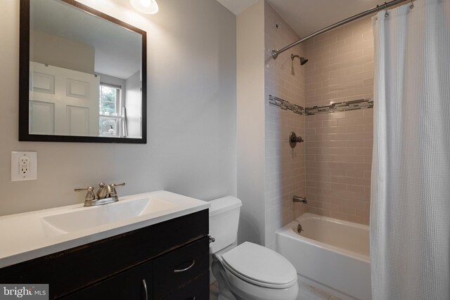507 Governors Ct, Philadelphia, PA 19146 - full bath with toilet, vanity, and shower / bath combo
