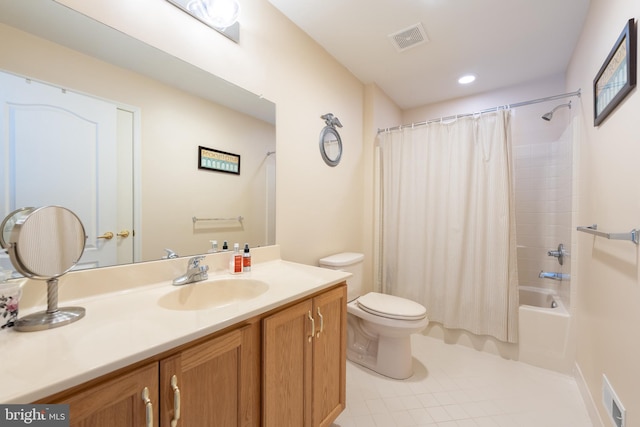 bathroom featuring toilet, vanity, tile patterned floors, shower / bath combo, and recessed lighting