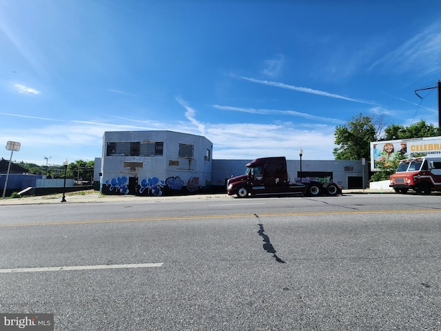 2127 Edmondson Ave, Baltimore, MD 21223 - view of asphalt street with curbs