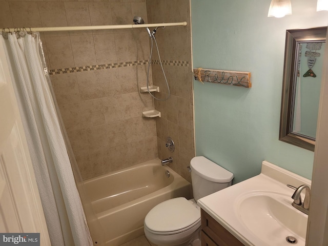 13 Amherst Ct, Bordentown, NJ 08505 - full bathroom featuring shower / bath combo with shower curtain, toilet, and vanity