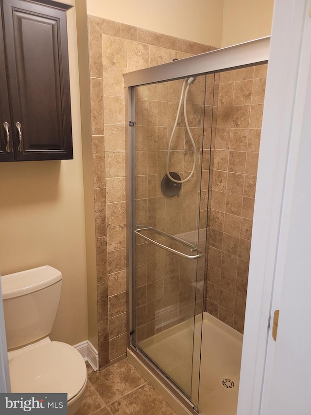 13 Amherst Ct, Bordentown, NJ 08505 - bathroom with a stall shower and toilet