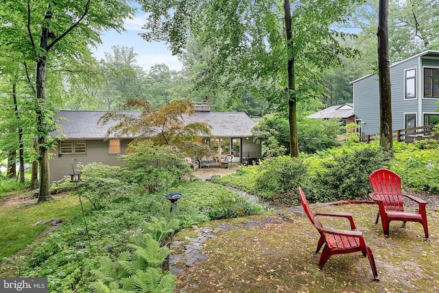 3608 Whispering Ln, Falls Church, VA 22041 - view of yard featuring a patio