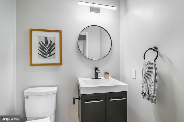 603 N Alfred St, Alexandria, VA 22314 - bathroom with toilet and vanity