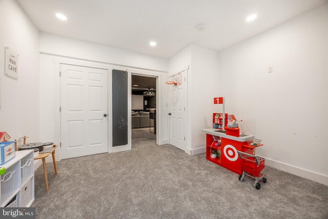 1051 Glen Hall Rd, Kennett Square, PA 19348 - recreation room with carpet floors, recessed lighting, and baseboards