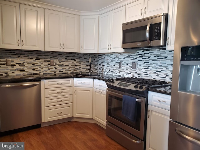 100 W Ave Unit 406S, Jenkintown, PA 19046 - kitchen featuring stainless steel appliances, a sink, and dark countertops