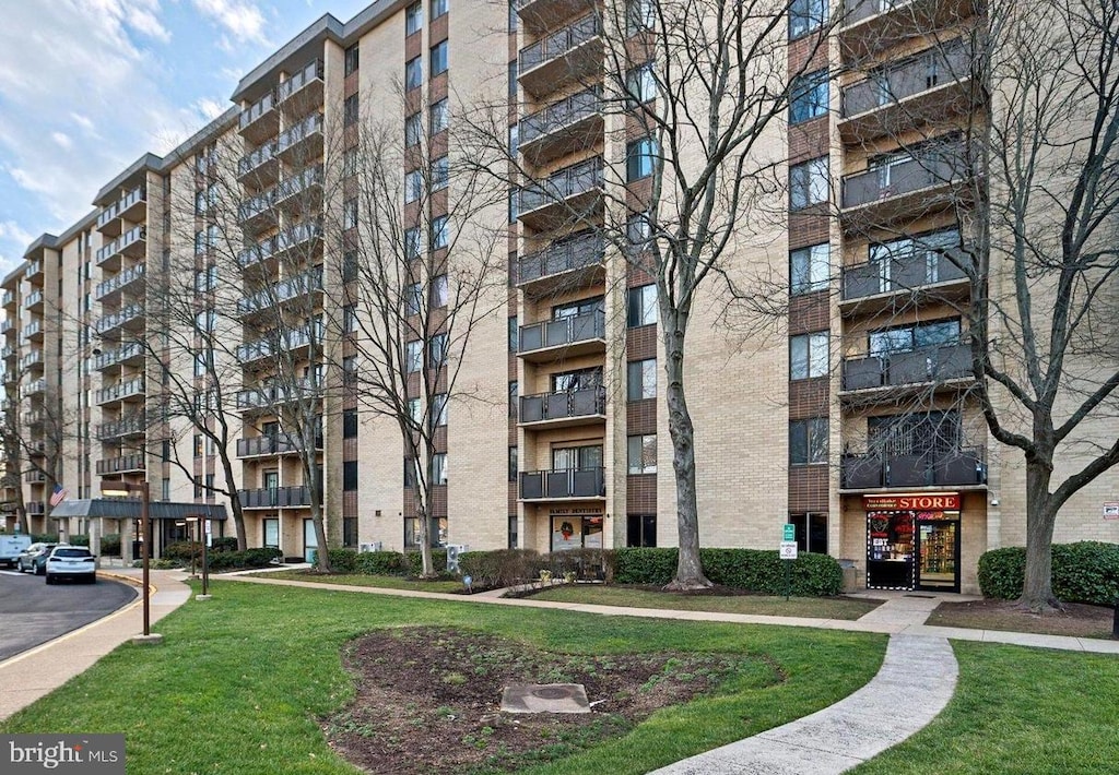 3100 S Manchester St Unit 1028, Falls Church, VA 22044 - view of apartment building / complex