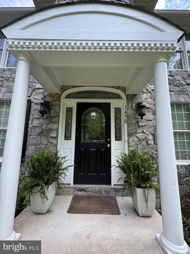 1490 Jakes Creek Dr, Woodbine, MD 21797 - entrance to property with stone siding