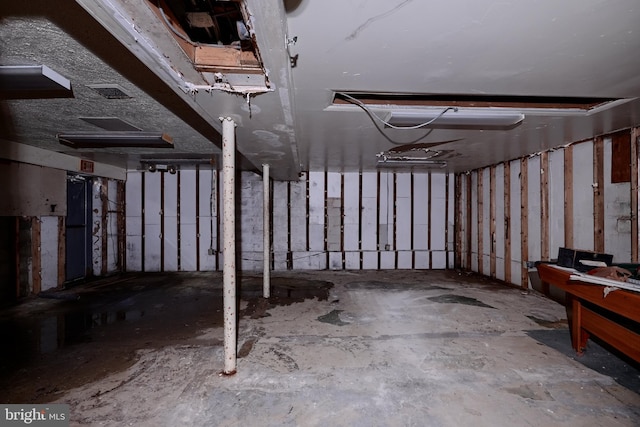 116 Callender St, Baltimore, MD 21201 - basement featuring a garage