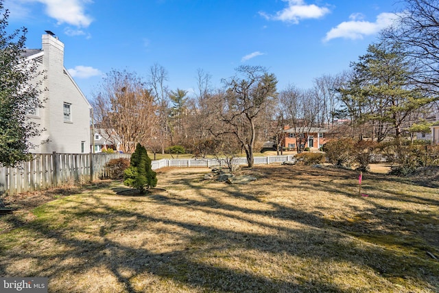 4506 Cortland Rd, Chevy Chase, MD 20815 - view of yard