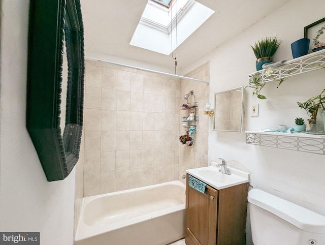 1102 S Merrimac Rd, Camden, NJ 08104 - bathroom with a skylight, vanity, shower / tub combination, and toilet