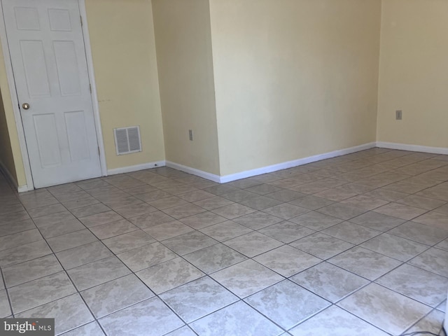 9118 Bobwhite Cir, Gaithersburg, MD 20879 - unfurnished room with baseboards and light tile patterned floors