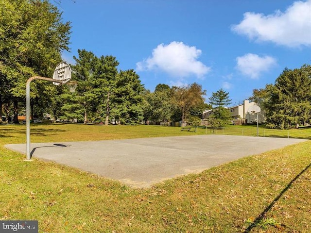 9118 Bobwhite Cir, Gaithersburg, MD 20879 - view of basketball court featuring community basketball court and a lawn
