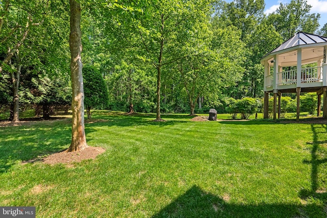301 Reserve Gate Ter, Silver Spring, MD 20905 - view of grassy yard