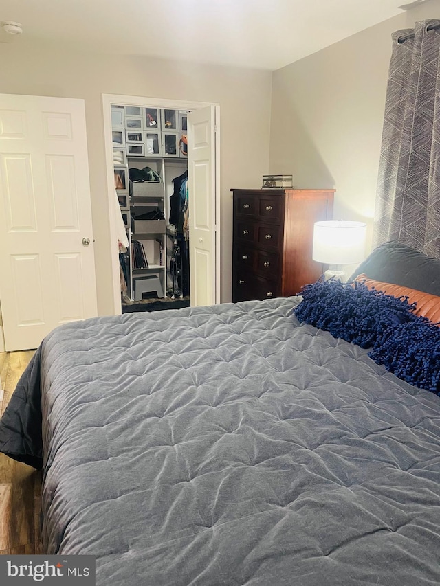 bedroom with a closet