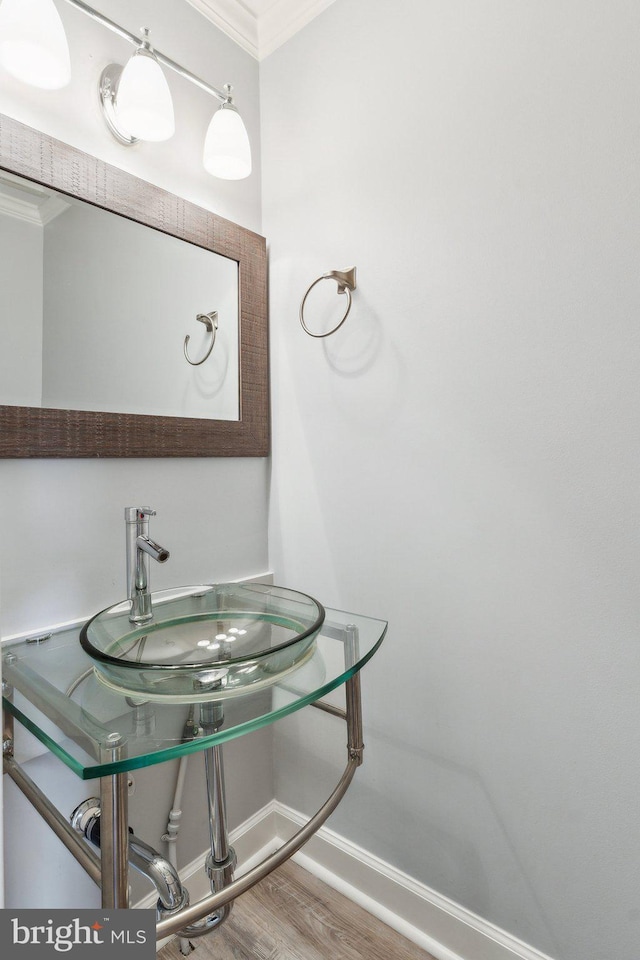 16110 Amethyst Ln, Bowie, MD 20716 - bathroom featuring ornamental molding, wood finished floors, and baseboards