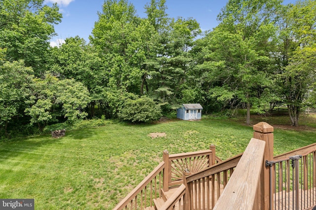 16110 Amethyst Ln, Bowie, MD 20716 - view of green lawn