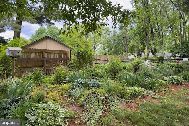 2021 Rudy Serra Dr Unit 1D, Eldersburg, MD 21784 - view of yard