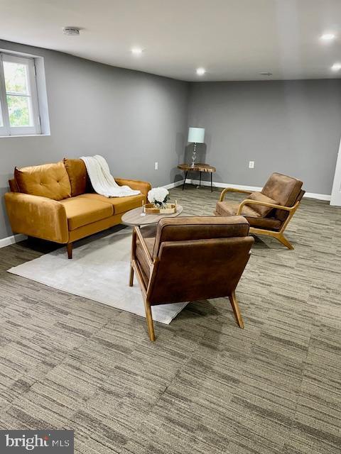 25 Elmont Ave, Baltimore, MD 21206 - living room featuring baseboards and recessed lighting