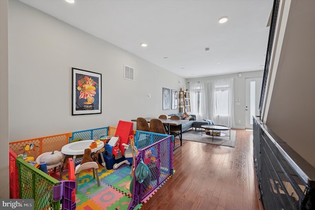 1322 N Hollywood St, Philadelphia, PA 19121 - recreation room with hardwood / wood-style flooring and recessed lighting