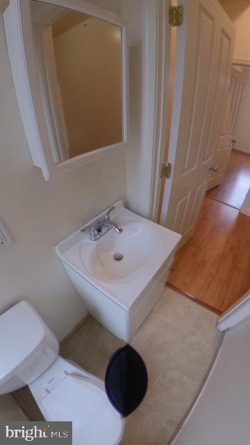 1826 W Diamond St, Philadelphia, PA 19121 - bathroom with tile patterned floors and toilet