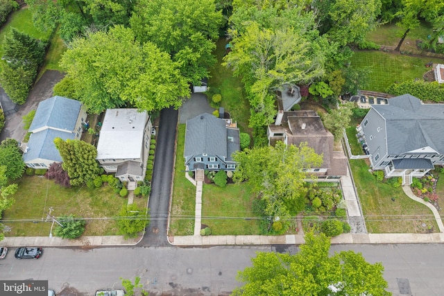 614 Maple Ave, Haddonfield, NJ 08033 - aerial perspective of suburban area