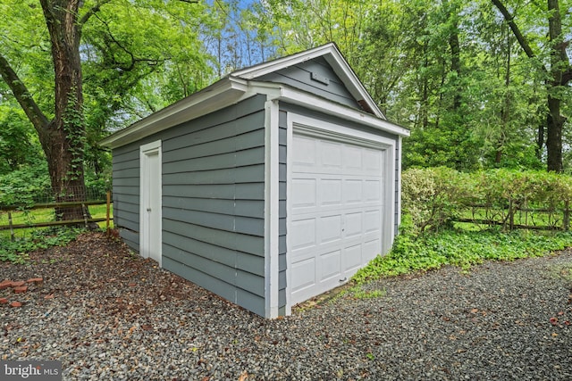 614 Maple Ave, Haddonfield, NJ 08033 - detached garage featuring fence