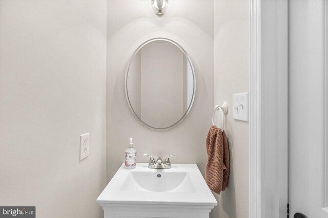 7481 Windswept Ct, Sykesville, MD 21784 - bathroom featuring a sink