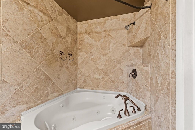 129 Henry Rd, Enola, PA 17025 - full bath featuring a tub with jets and a tile shower