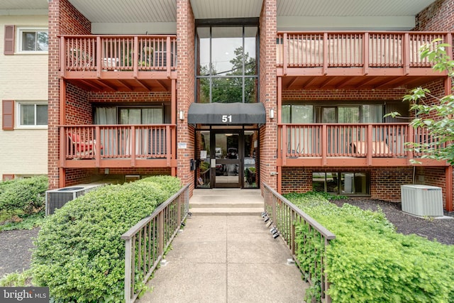 51 Skyhill Rd Unit 202, Alexandria, VA 22314 - view of property featuring central air condition unit