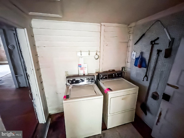 22446E Depot St, Newsoms, VA 23874 - clothes washing area with washer and clothes dryer
