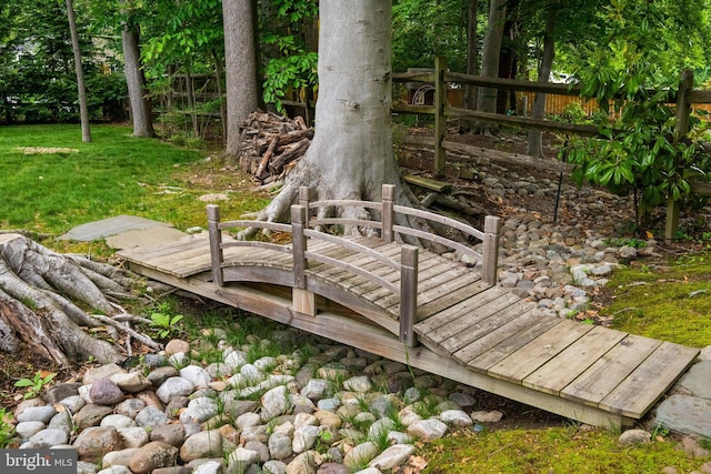 2125 Rampart Dr, Alexandria, VA 22308 - view of wooden deck
