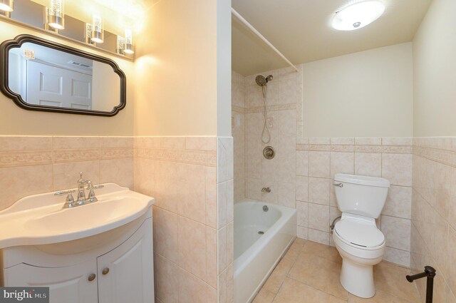 6 Applewood Ct, Hainesport, NJ 08036 - full bath featuring tile walls, bathing tub / shower combination, toilet, tile patterned flooring, and vanity