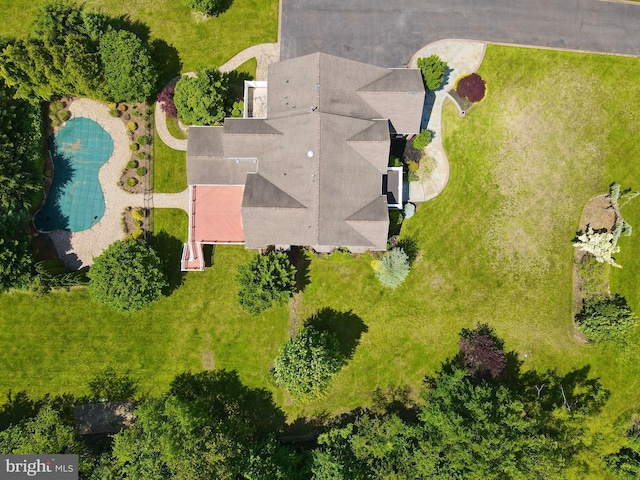 6 Applewood Ct, Hainesport, NJ 08036 - bird's eye view of a pool