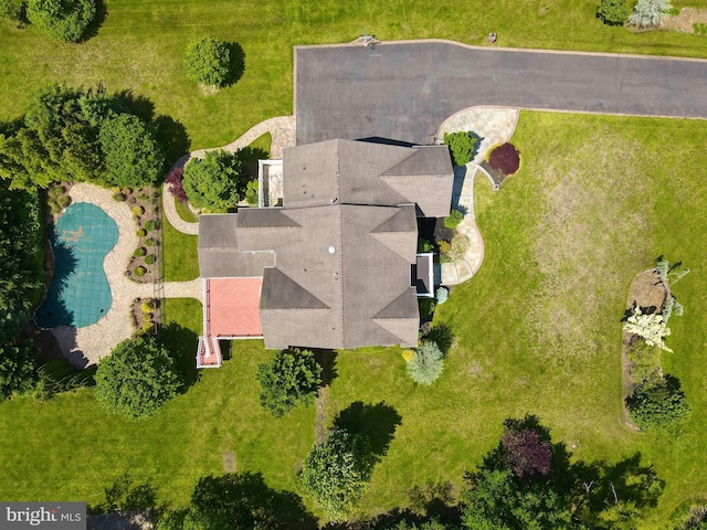 6 Applewood Ct, Hainesport, NJ 08036 - aerial view of a pool
