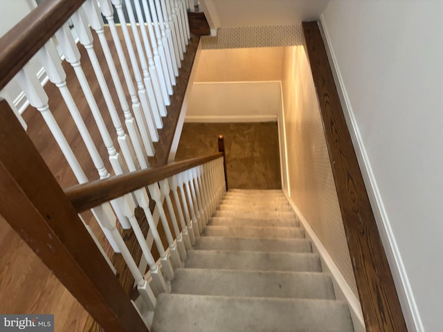 476 Colonial Ridge Ln, Arnold, MD 21012 - view of staircase