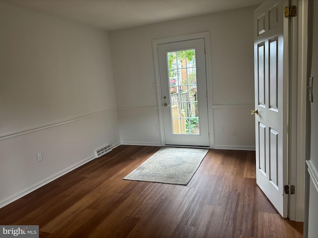 476 Colonial Ridge Ln, Arnold, MD 21012 - doorway featuring wood finished floors and baseboards