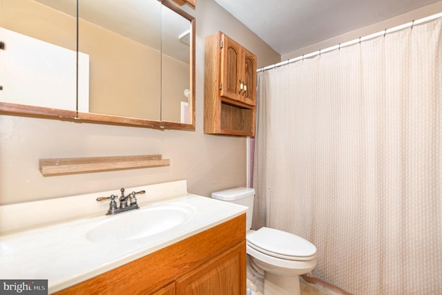9005 Fieldchat Rd, Baltimore, MD 21236 - full bath with toilet, vanity, and curtained shower