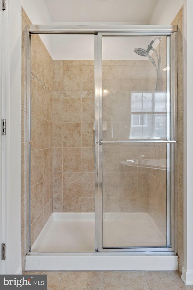 42189 Shorecrest Ter, Aldie, VA 20105 - full bath featuring a stall shower
