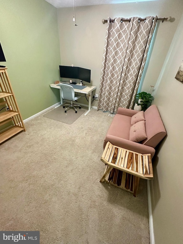 18628 Winding Creek Pl, Germantown, MD 20874 - carpeted home office with baseboards