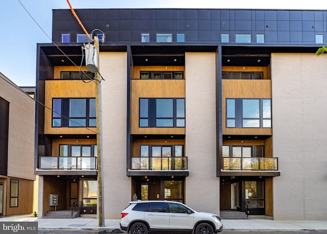 2201 E Somerset St Unit B3Upper, Philadelphia, PA 19134 - view of apartment building / complex